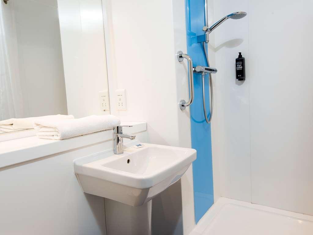 Ibis Budget London Bromley Centre Esterno foto